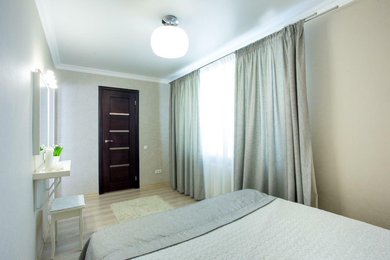 Lotos For You Apartments Mykolaïv Esterno foto